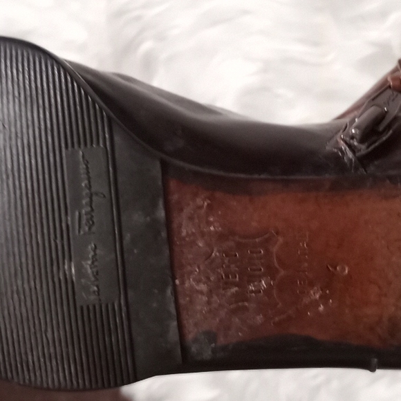 Salvatore Ferragamo sz 6B brow knee high inner zip boots. - Picture 8 of 14